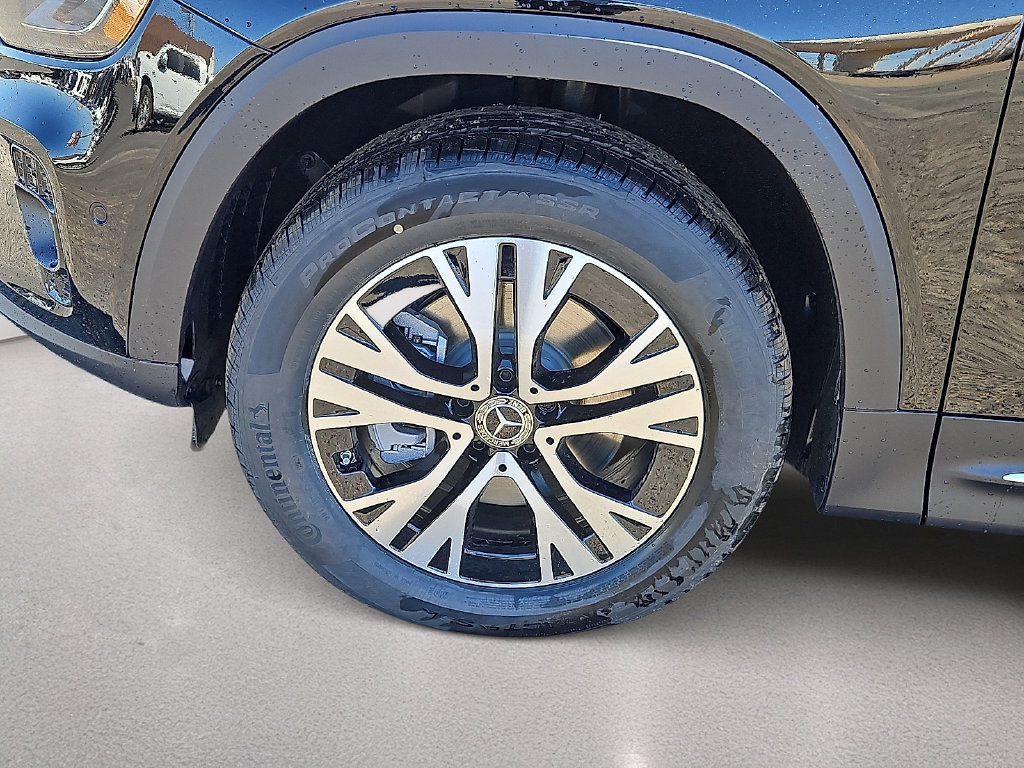 Used 2025 Mercedes-Benz GLB 250 image 13