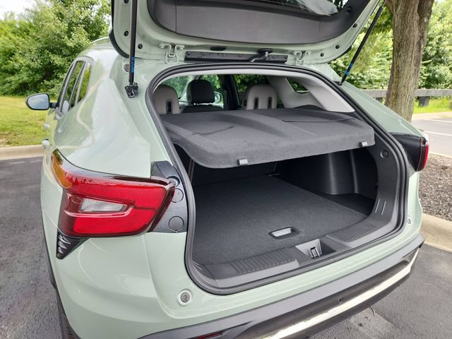 New 2026 Chevrolet Trax ACTIV w/ Driver Confidence Package FWD image 18
