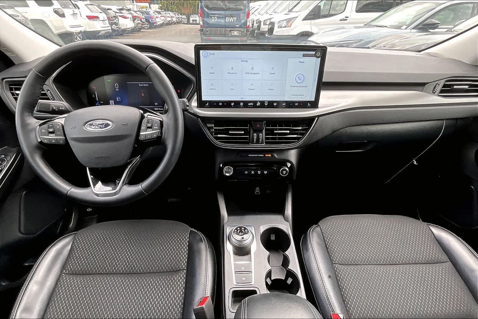 Used 2025 Ford Escape SE FWD image 10