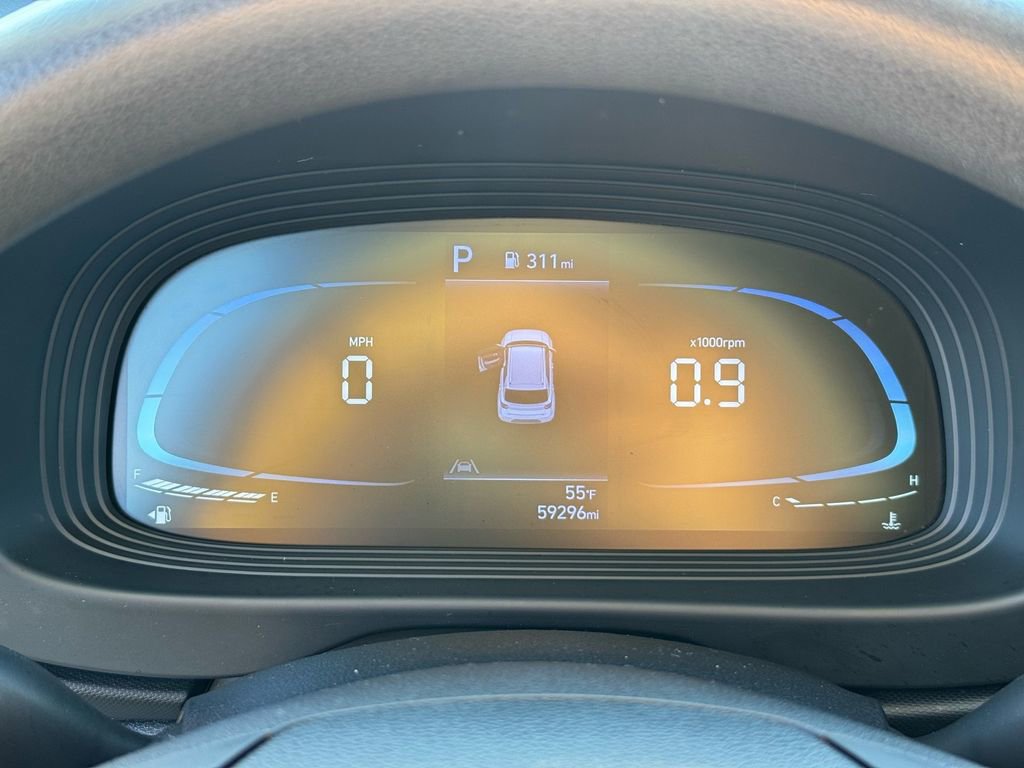 Used 2024 Hyundai Venue SE image 24