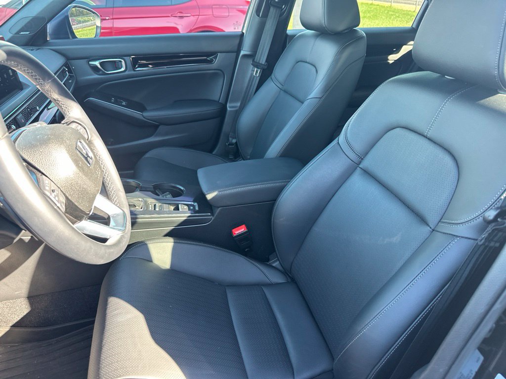 Certified 2025 Honda Civic Sport Touring image 4