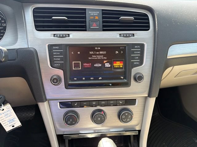 Used 2017 Volkswagen Golf S AWD/4WD image 10