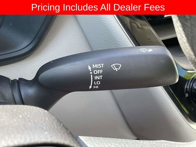 Used 2021 Toyota Corolla L FWD image 27