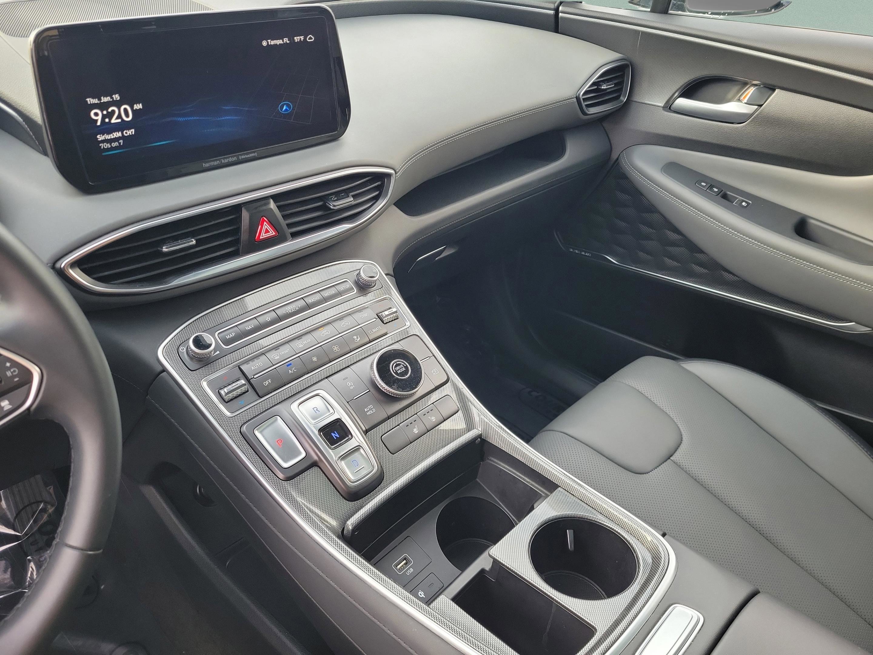 Used 2023 Hyundai Santa Fe SEL w/ Premium Package image 33