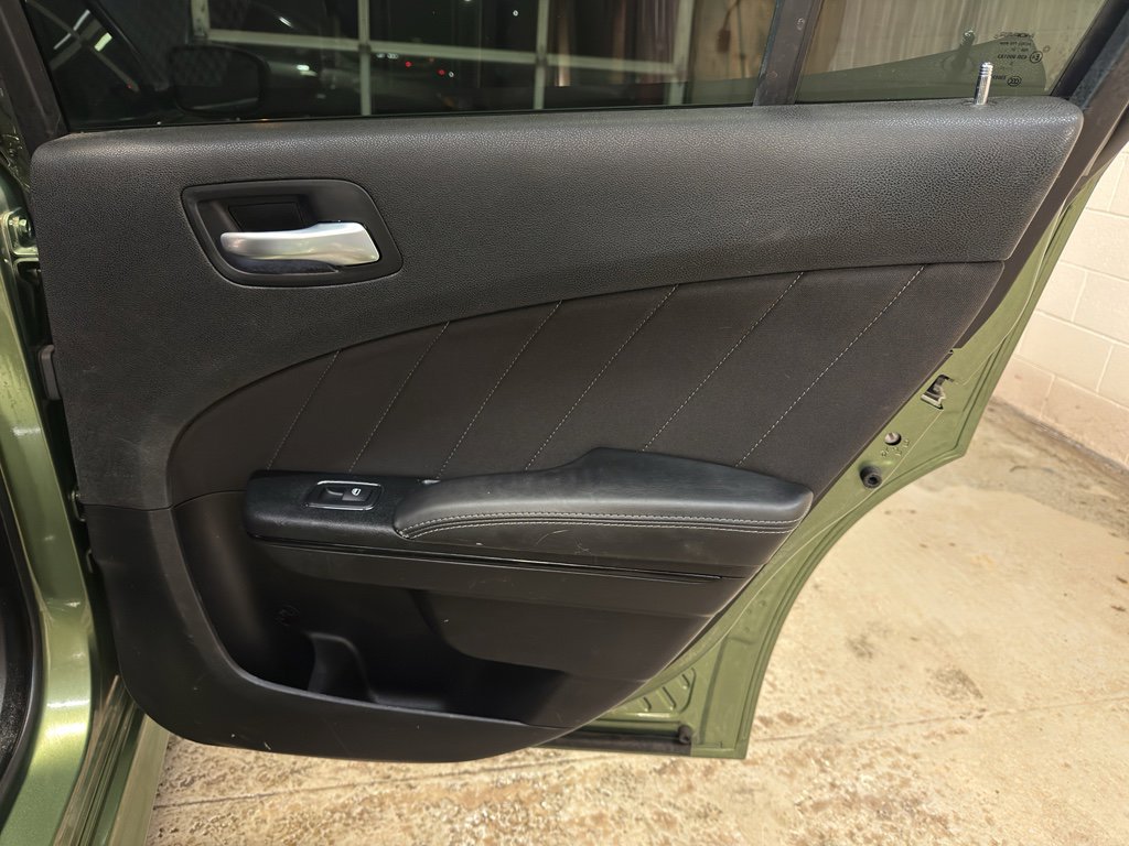 Used 2021 Dodge Charger R/T w/ Blacktop Package image 24