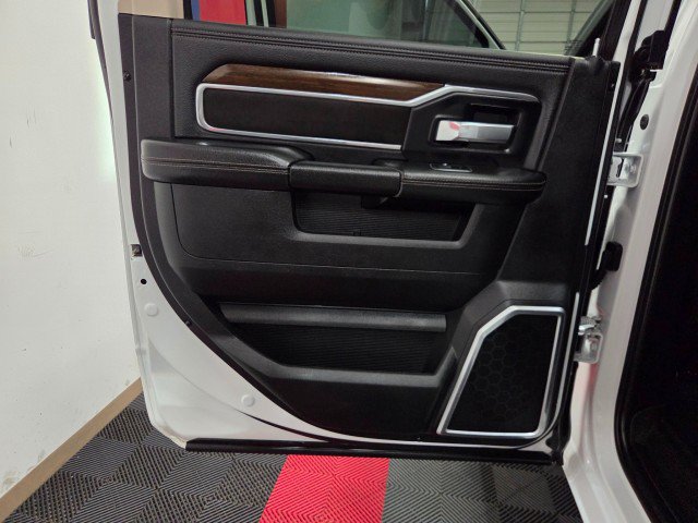 Used 2023 RAM 3500 Laramie AWD/4WD image 36