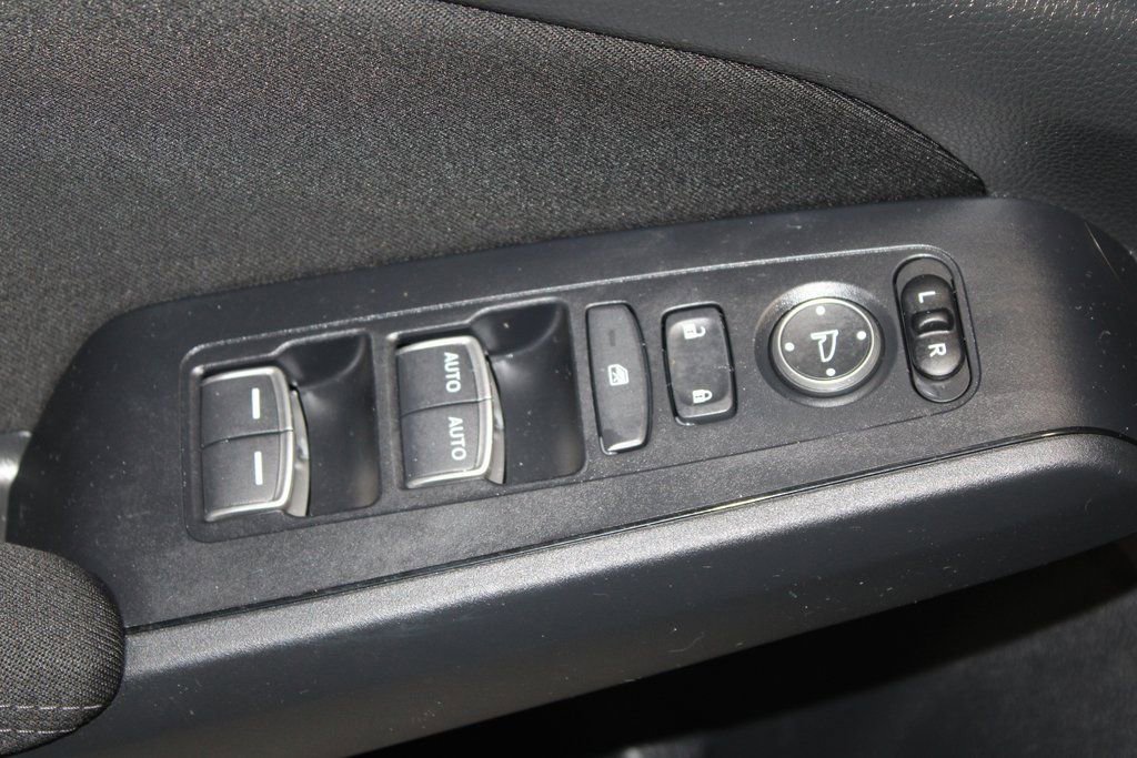 Used 2023 Honda Civic Sport image 8