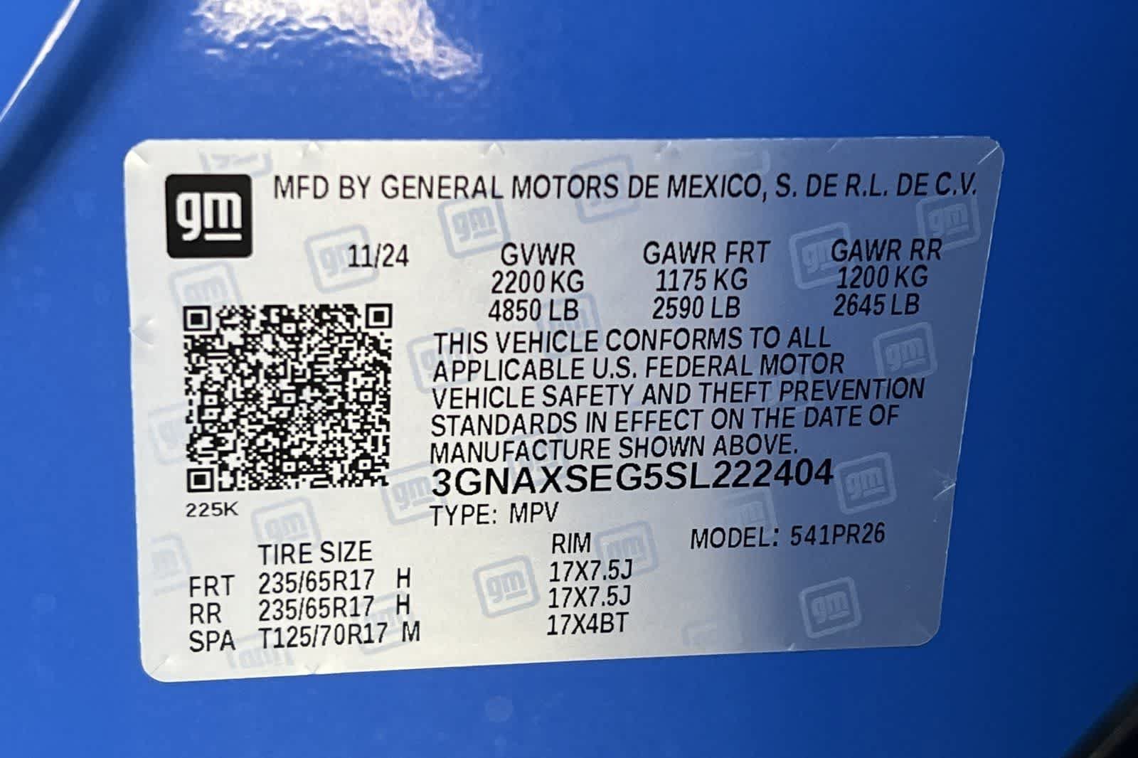 Used 2025 Chevrolet Equinox ACTIV w/ Convenience Package III AWD/4WD image 39