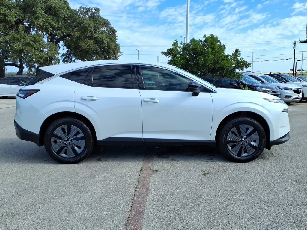 Used 2025 Nissan Murano SL w/ Cargo Package AWD/4WD image 2
