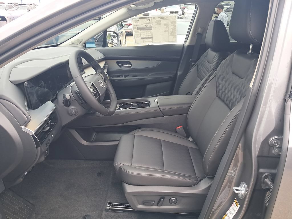 New 2026 Nissan Murano Platinum w/ Cargo Package AWD/4WD image 10