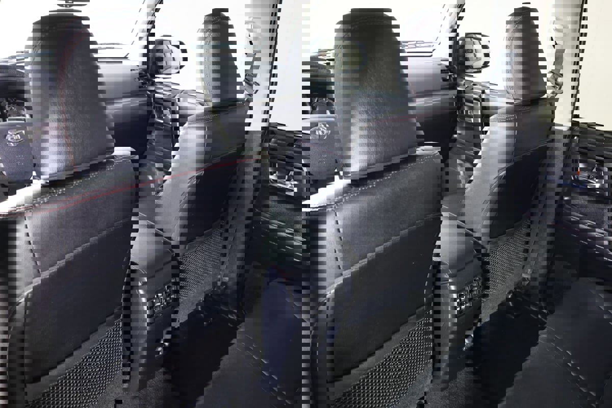 Used 2023 Toyota 4Runner TRD Off-Road Premium w/ Moonroof Package AWD/4WD image 48