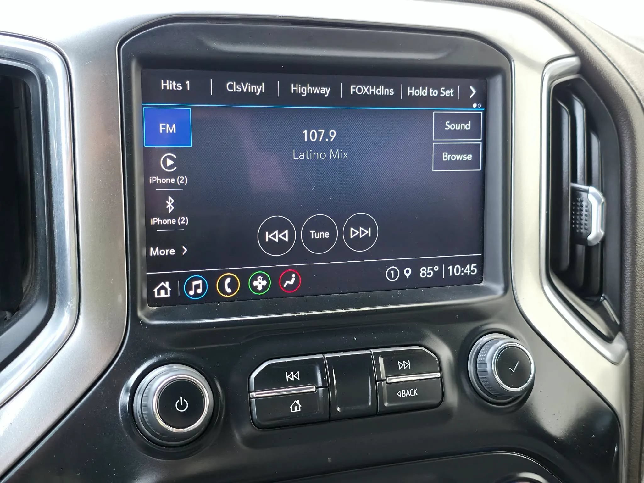 Used 2022 Chevrolet Silverado 1500 LT w/ Texas Edition Plus AWD/4WD image 23