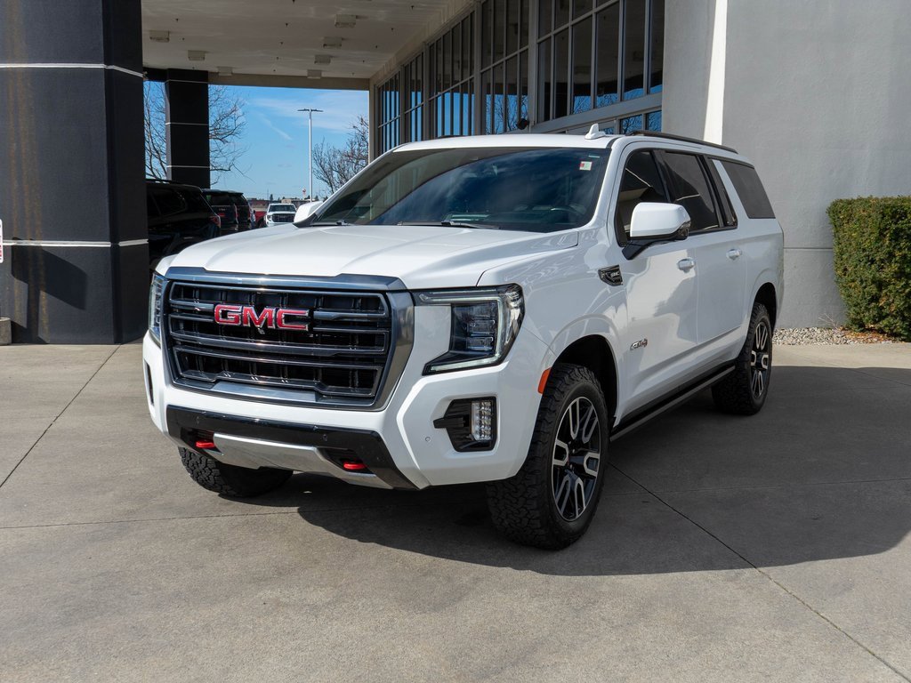 Used 2022 GMC Yukon XL AT4 w/ AT4 Premium Plus Package image 3