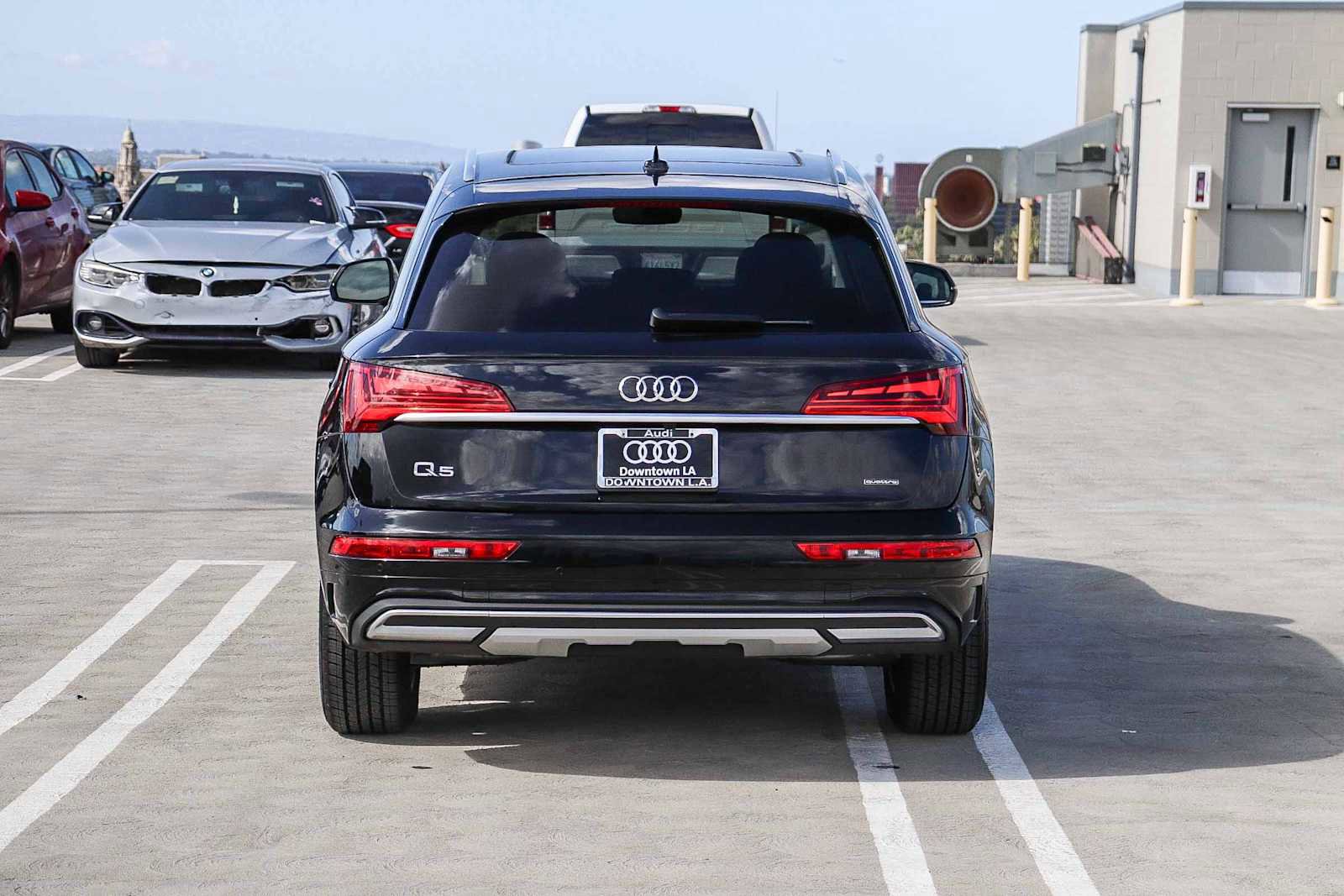 Used 2023 Audi Q5 2.0T Premium w/ Convenience Package AWD/4WD image 5