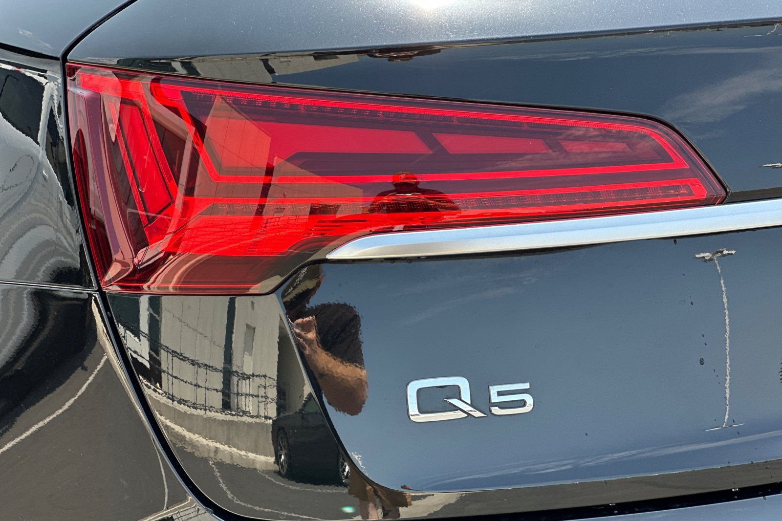 Used 2022 Audi Q5 2.0T Premium w/ Convenience Package AWD/4WD image 26