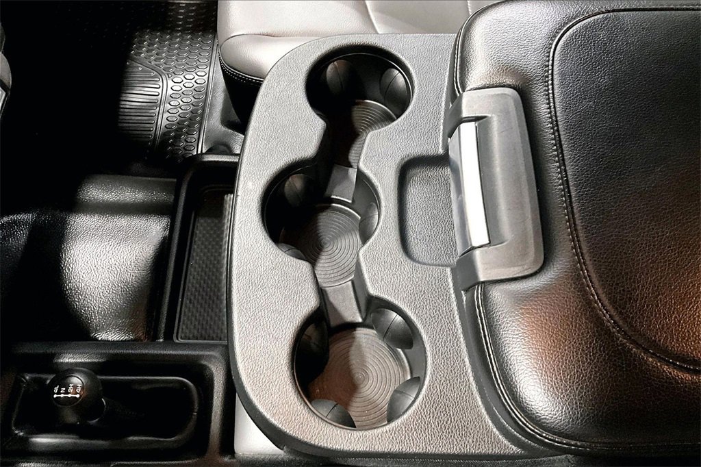 Used 2024 RAM 3500 Tradesman w/ Chrome Appearance Group image 20