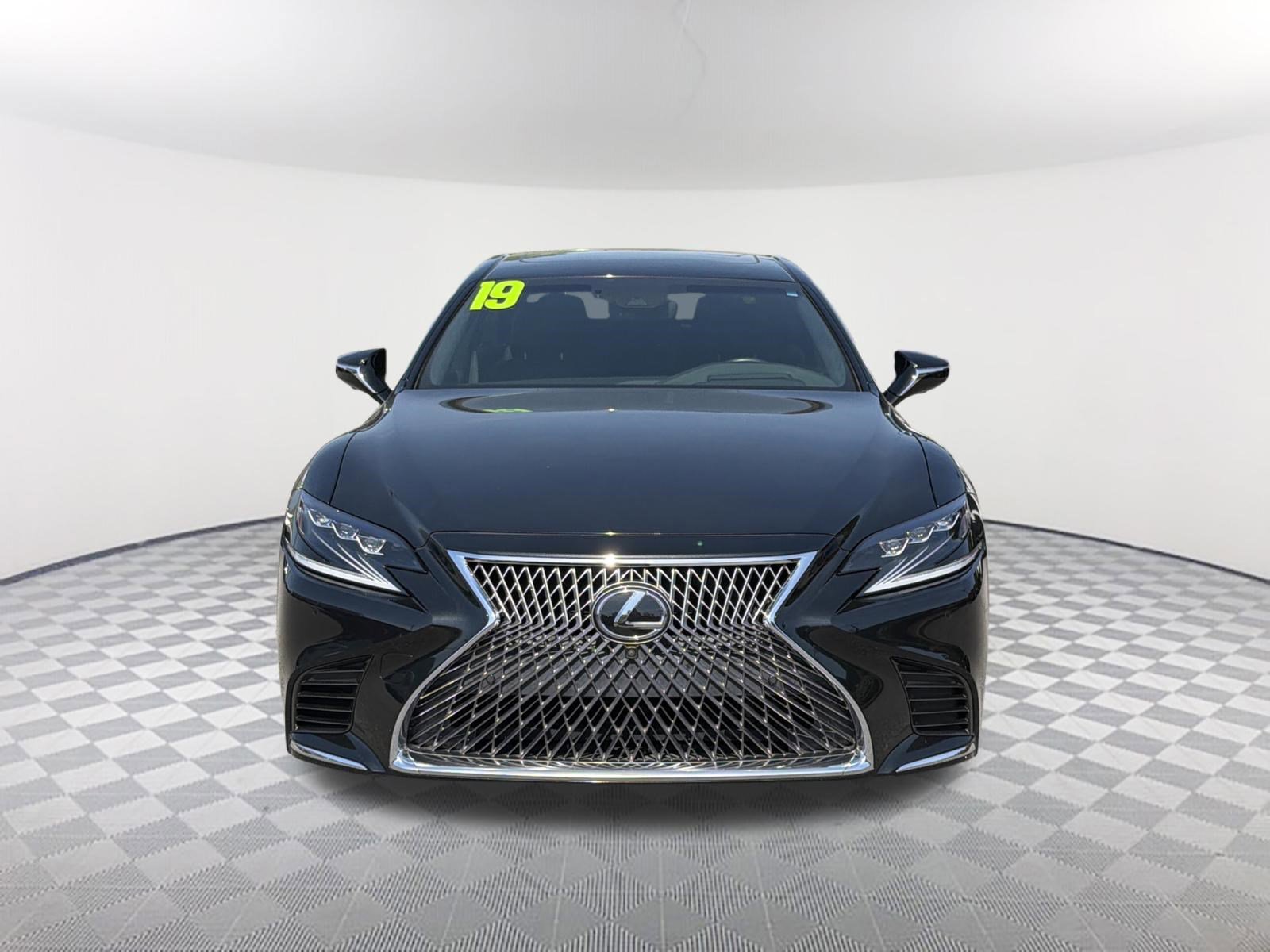 Used 2019 Lexus LS 500 w/ Interior Upgrade Package image 2