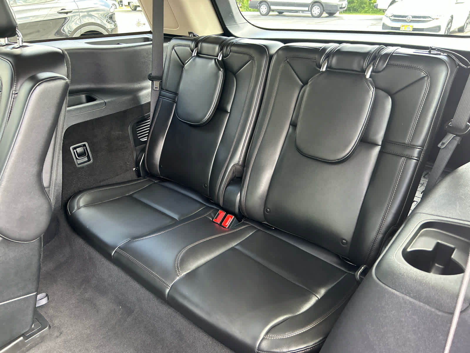 Used 2022 Lincoln Aviator Grand Touring w/ Equipment Group 301A AWD/4WD image 29