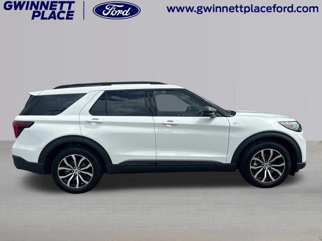 New 2026 Ford Explorer ST-Line RWD image 4