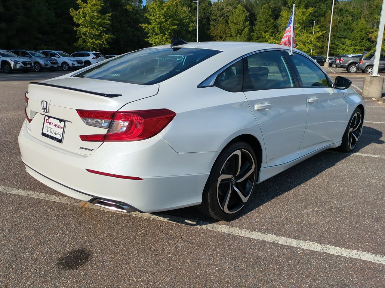 Used 2022 Honda Accord Sport image 4