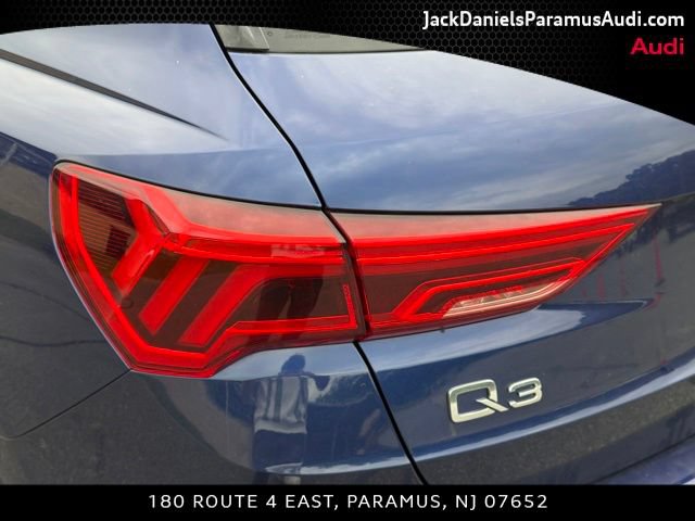 Used 2024 Audi Q3 2.0T Premium AWD/4WD image 15