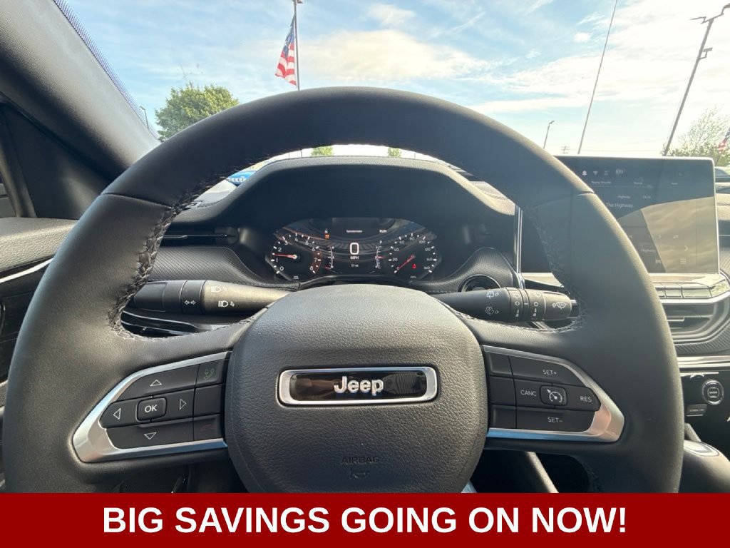 New 2026 Jeep Compass Latitude w/ Sun and Sound Group AWD/4WD image 16