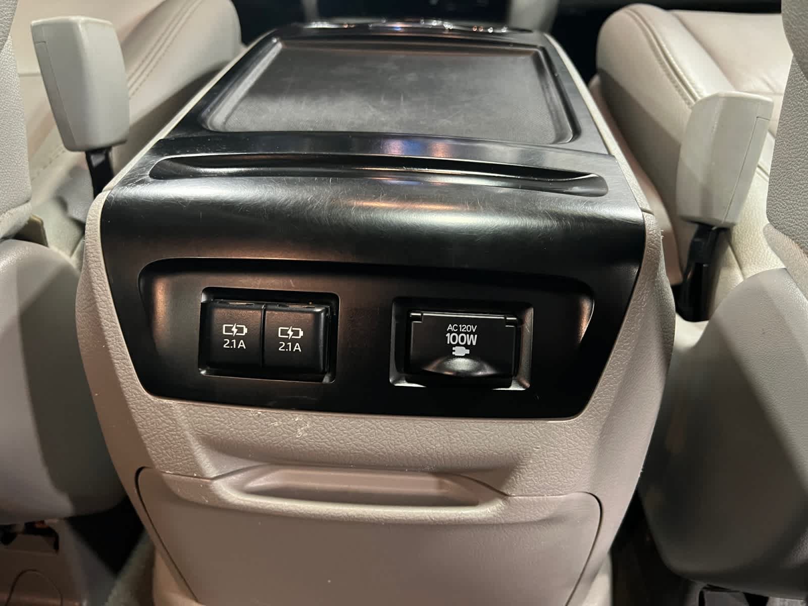 Used 2020 Toyota Sienna XLE Premium AWD/4WD image 14