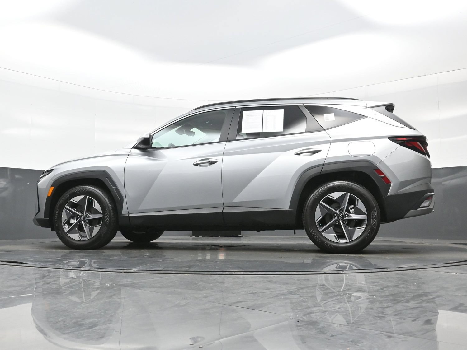 Used 2026 Hyundai Tucson SEL FWD image 27