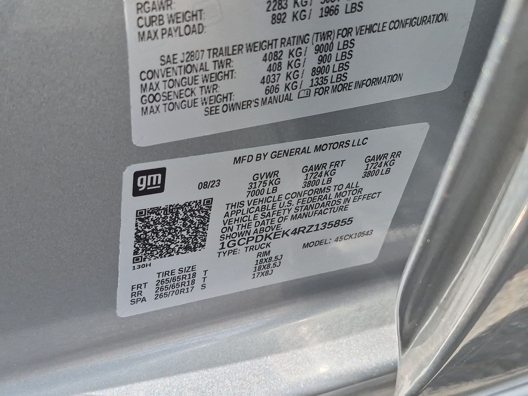 Certified 2024 Chevrolet Silverado 1500 LT AWD/4WD image 32