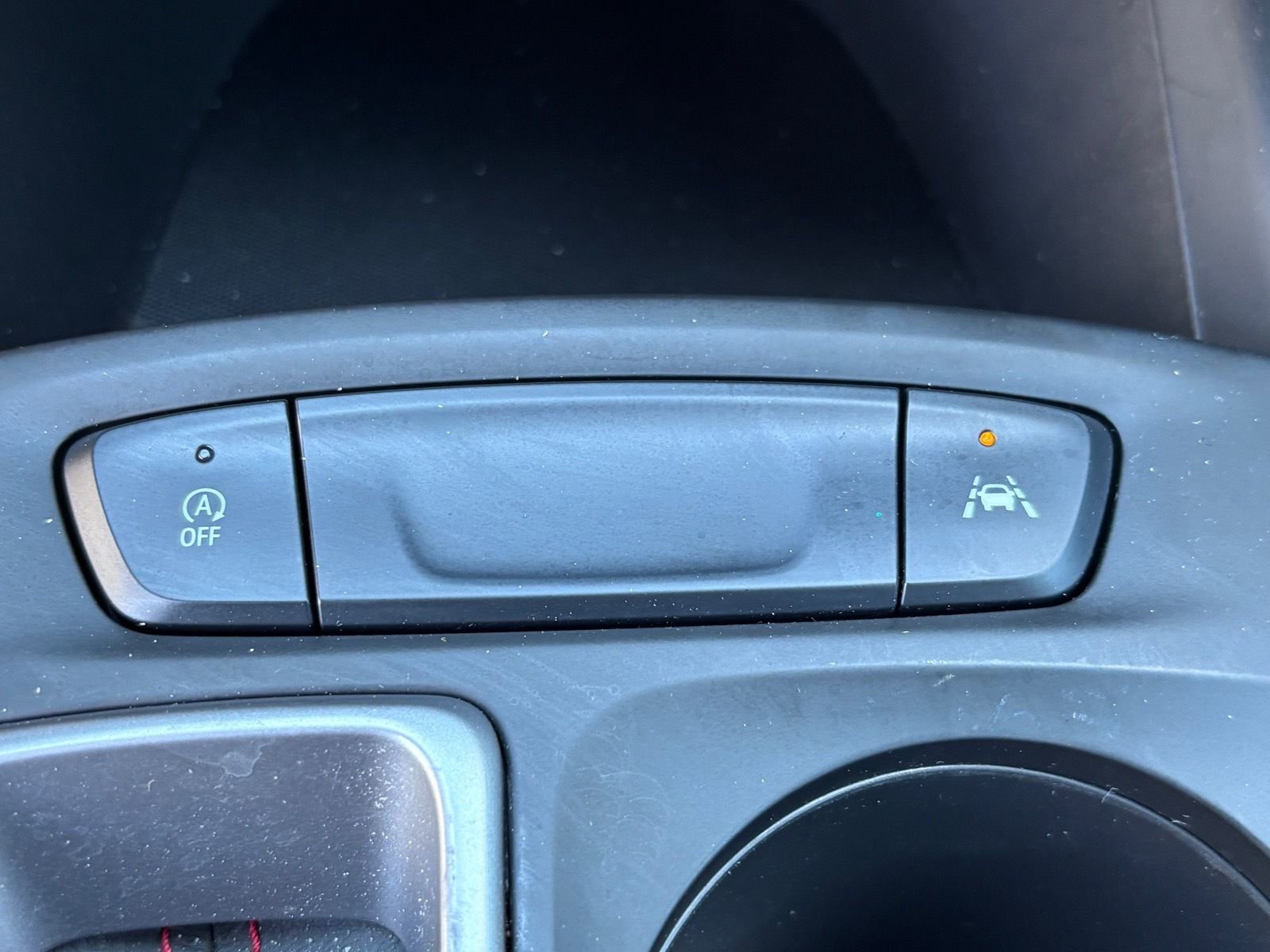 Used 2024 Chevrolet Trax RS FWD image 30