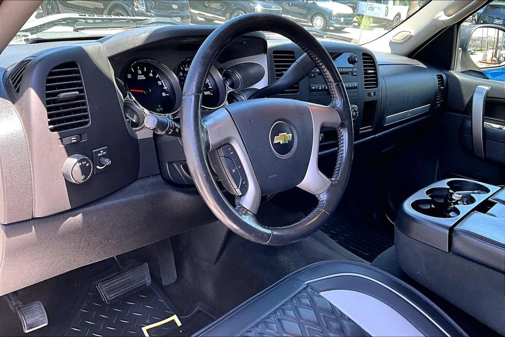 Used 2012 Chevrolet Silverado 1500 LT RWD image 9