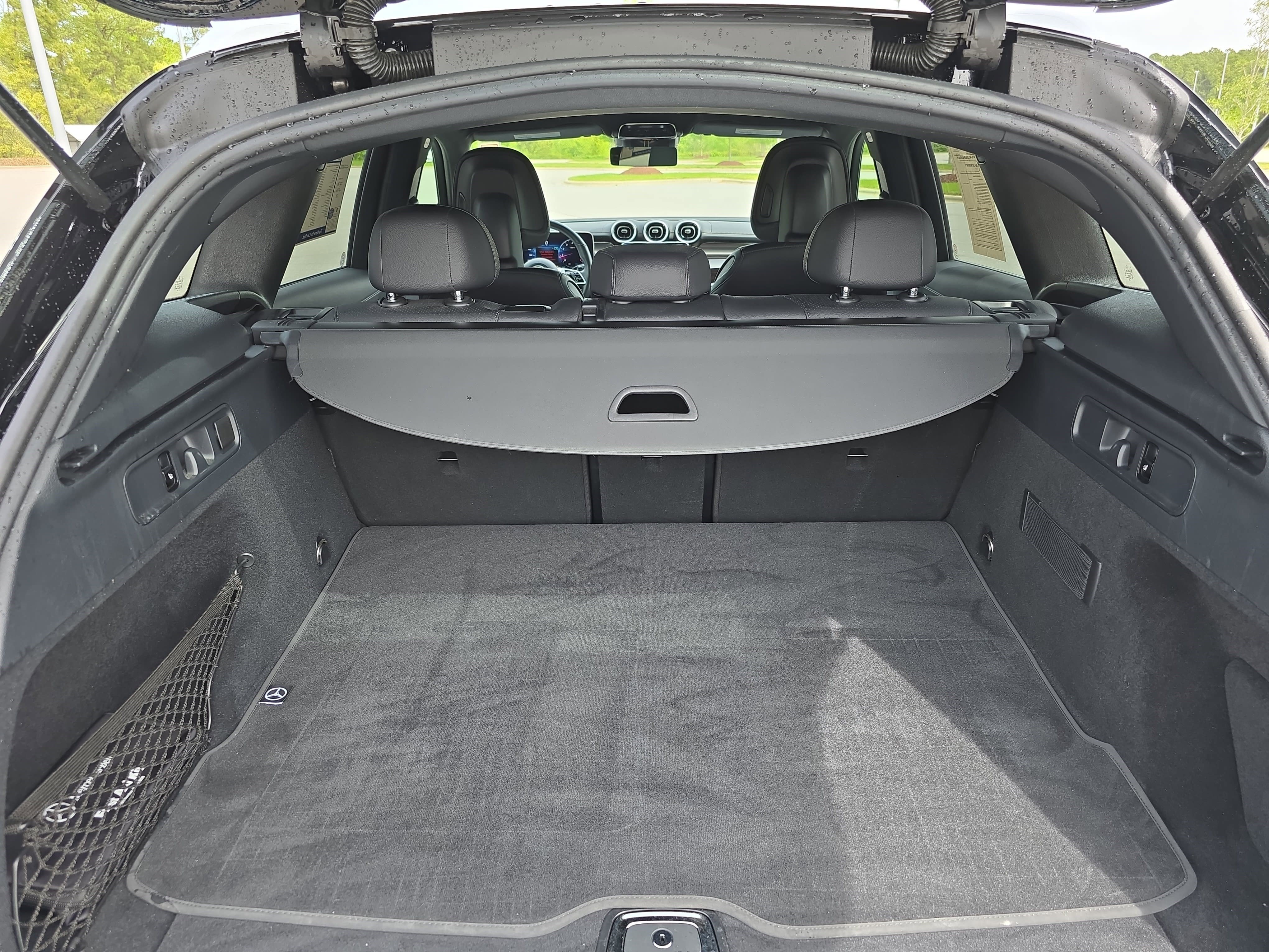 Used 2023 Mercedes-Benz GLC 300 4MATIC image 12