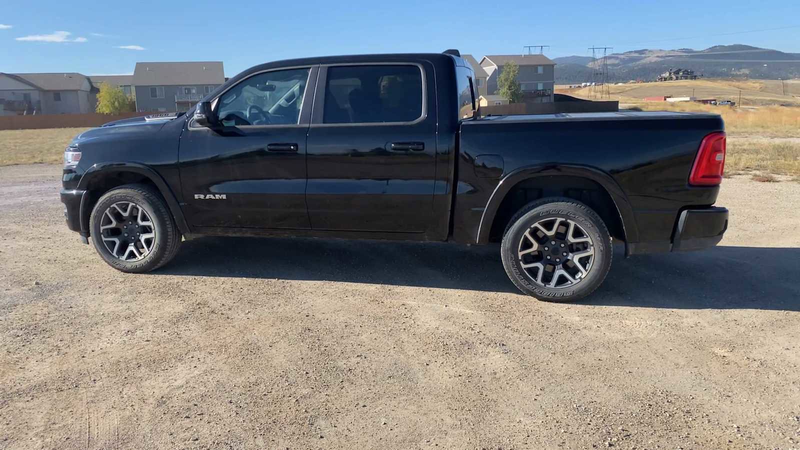 Used 2025 RAM 1500 Laramie w/ Sport Appearance Package image 6