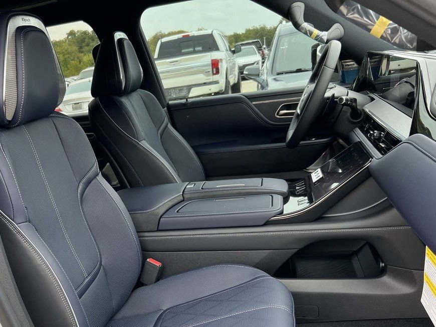 New 2026 INFINITI QX80 4WD image 23