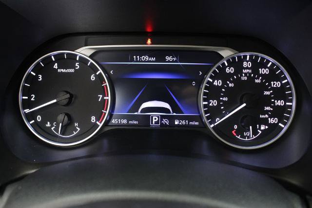 Certified 2025 Nissan Sentra SV FWD image 10