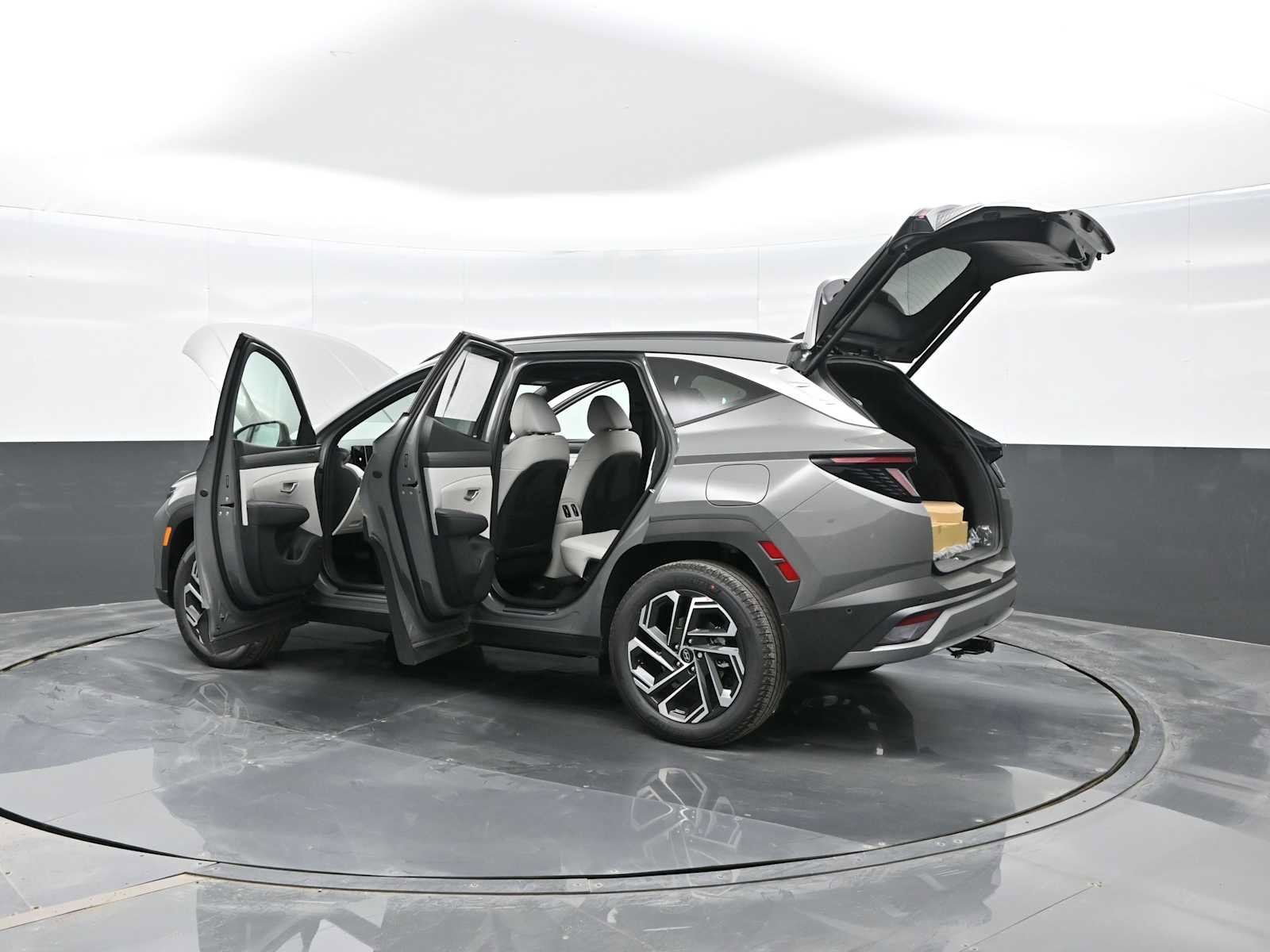 Used 2025 Hyundai Tucson Limited image 33