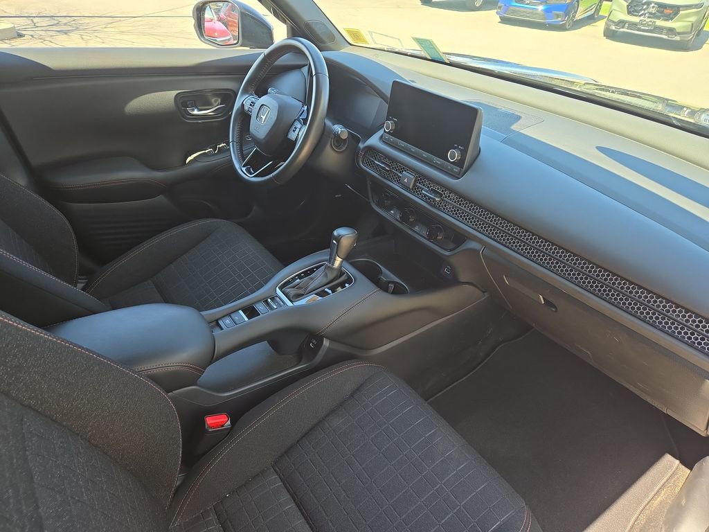 Certified 2024 Honda HR-V Sport image 25