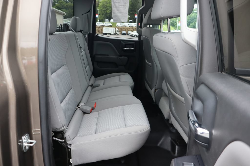 Used 2015 Chevrolet Silverado 3500 W/T AWD/4WD image 14