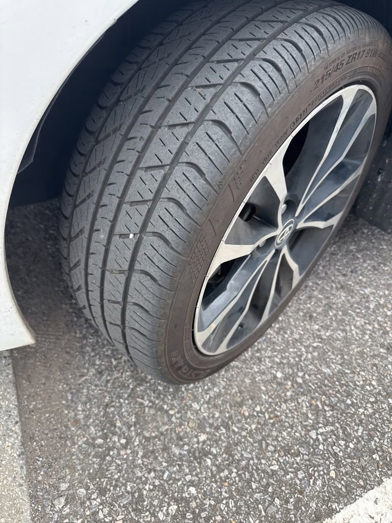 Used 2019 Toyota Corolla SE FWD image 5