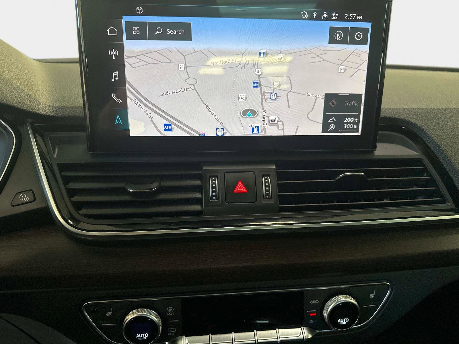 Used 2023 Audi Q5 Premium Plus w/ Premium Plus Package image 25