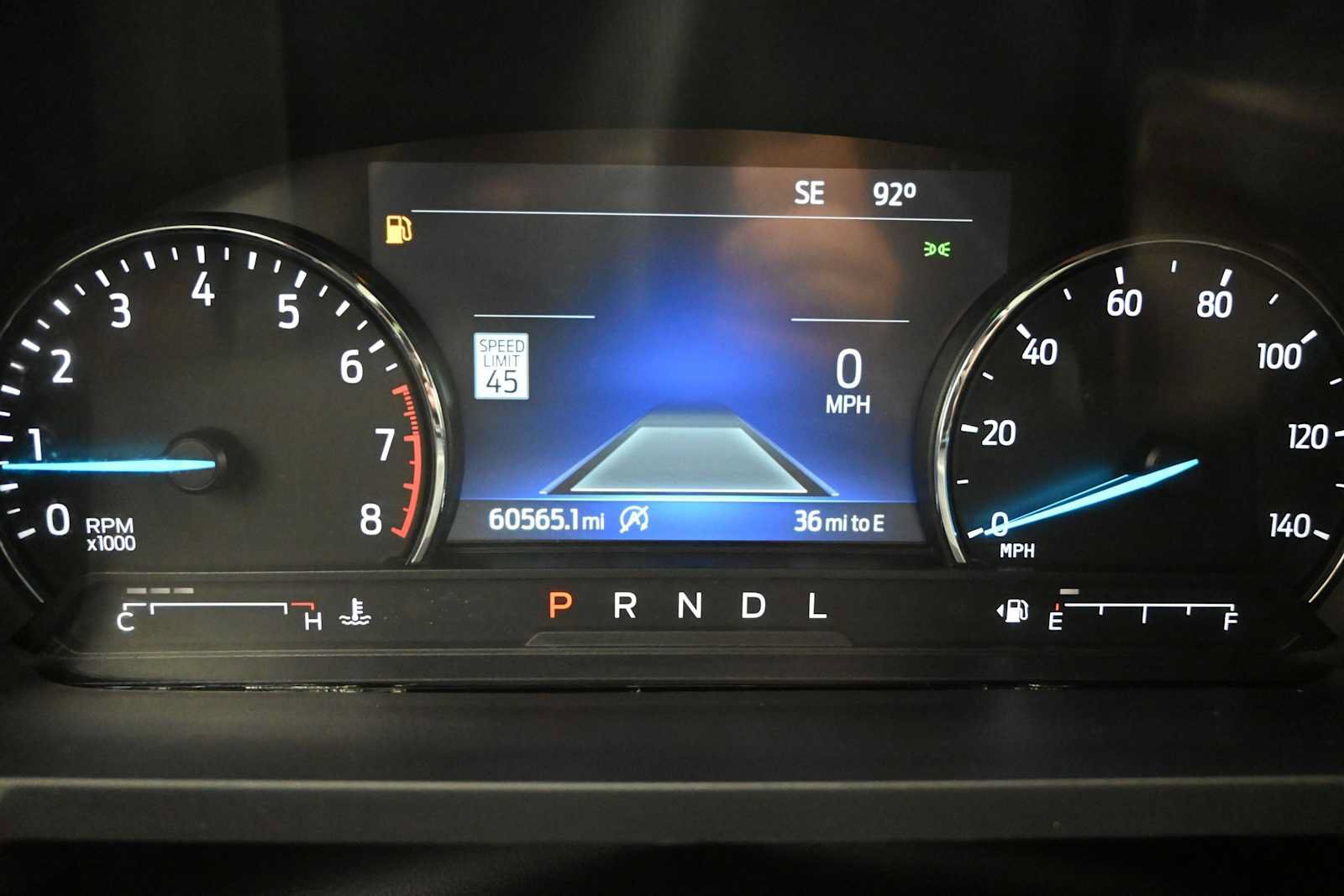 Used 2021 Ford Explorer Limited w/ Equipment Group 301A AWD/4WD image 10