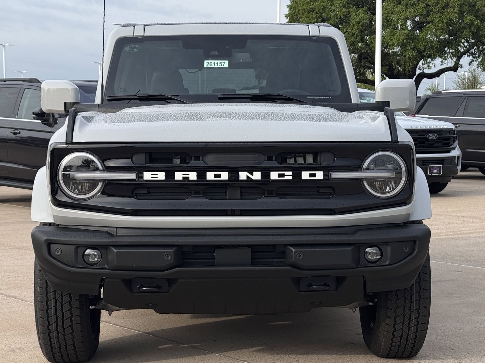 New 2026 Ford Bronco Outer Banks image 6