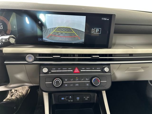 Certified 2025 Hyundai Tucson SE image 50