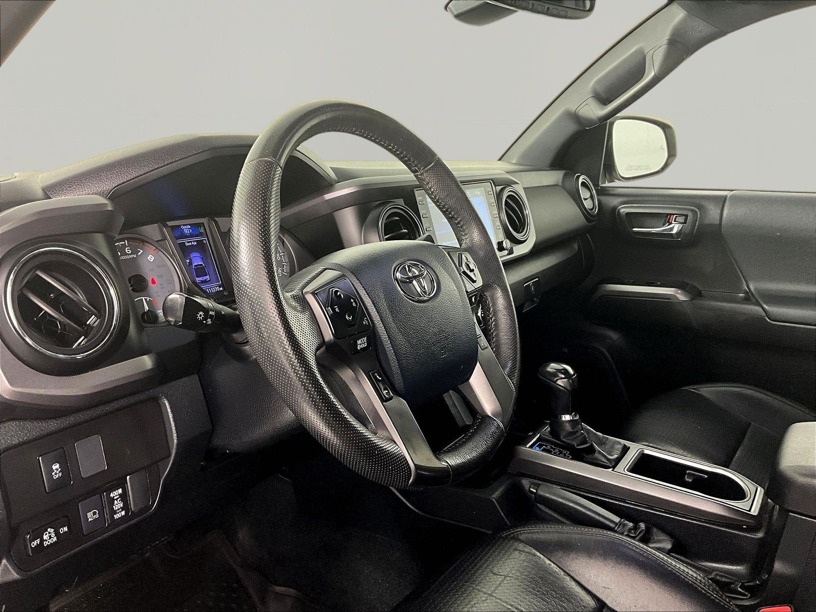 Used 2020 Toyota Tacoma TRD Off-Road w/ TRD Premium Off Road Package AWD/4WD image 18