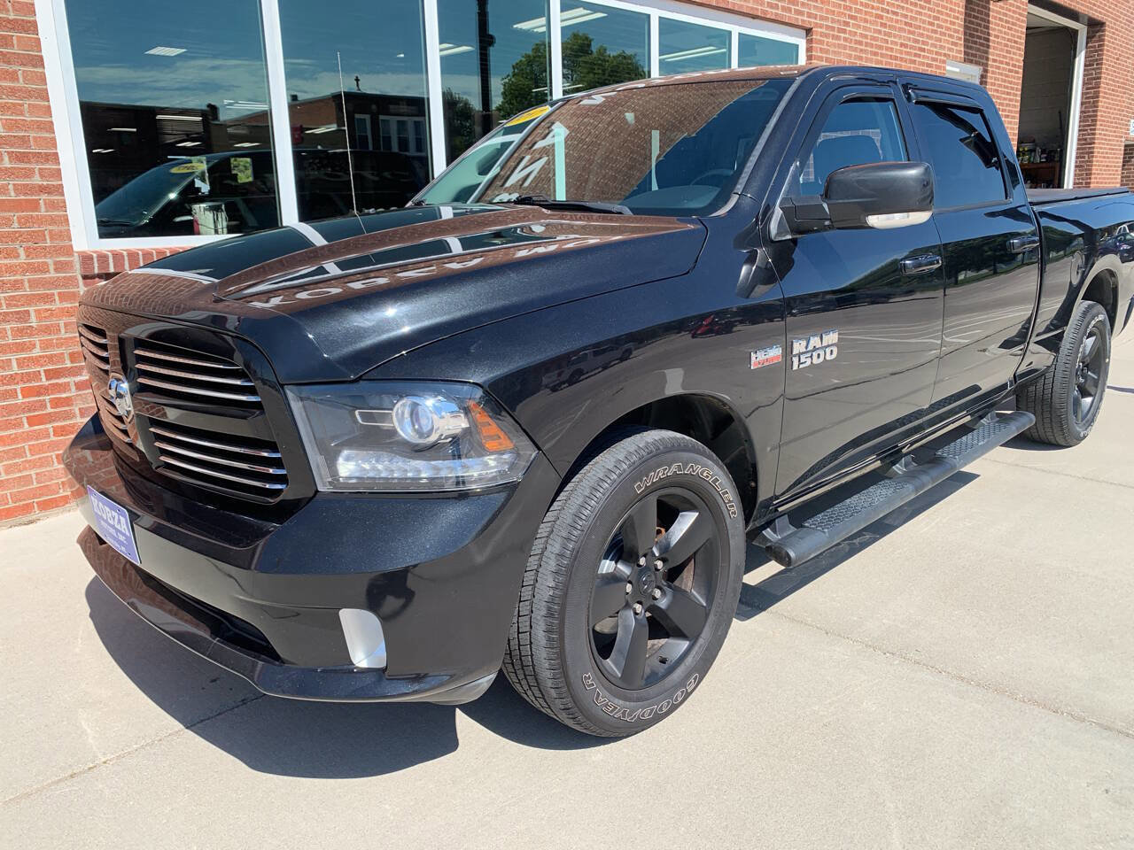 Used 2017 RAM 1500 Sport image 4