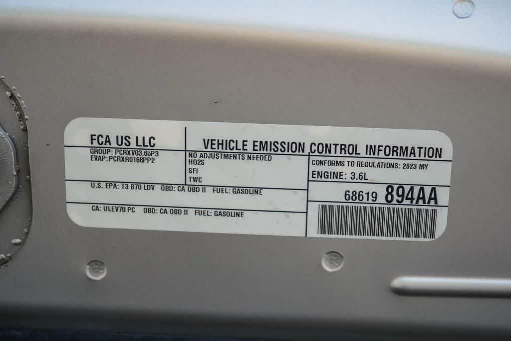 Used 2023 Dodge Charger SXT RWD image 27