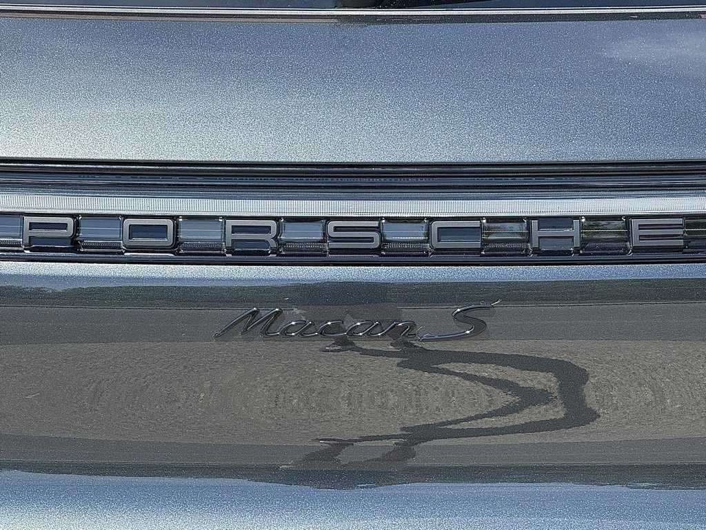 New 2025 Porsche Macan S image 28
