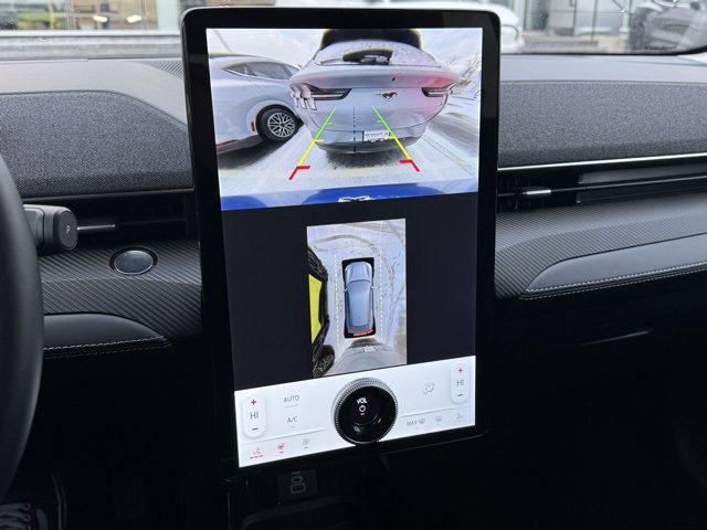 Certified 2025 Ford Mustang Mach-E Premium image 4