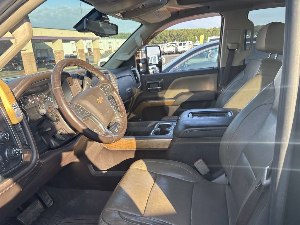 Used 2019 Chevrolet Silverado 3500 LTZ w/ Duramax Plus Package AWD/4WD image 6