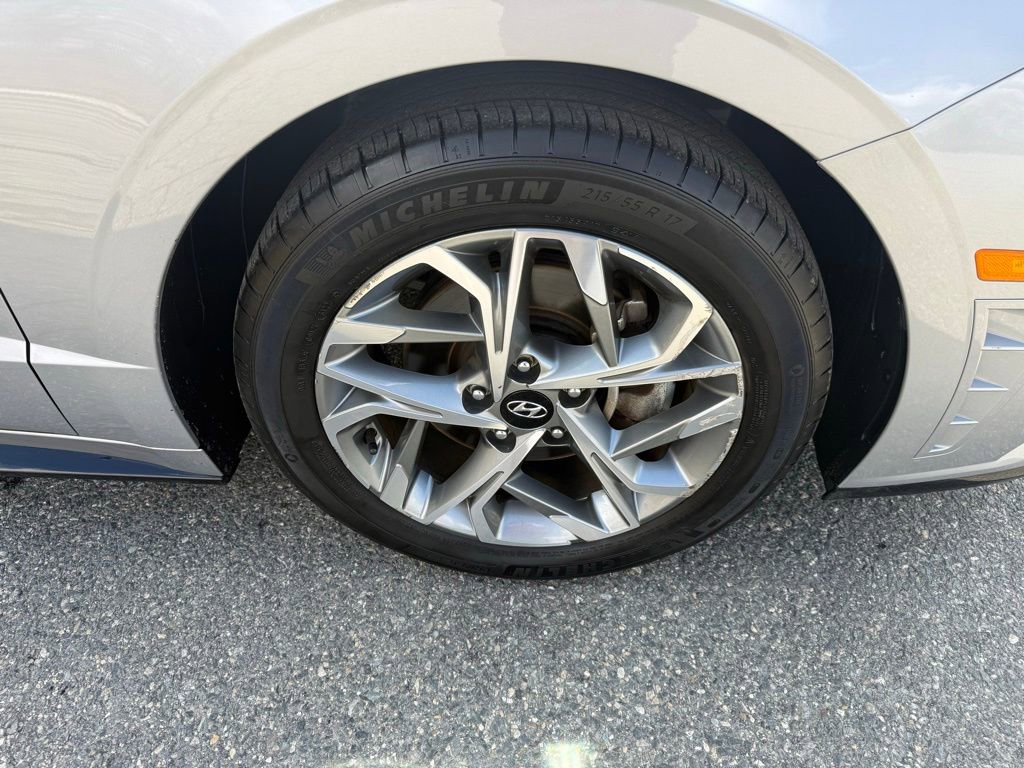 Used 2023 Hyundai Sonata SEL w/ Cargo Package image 11